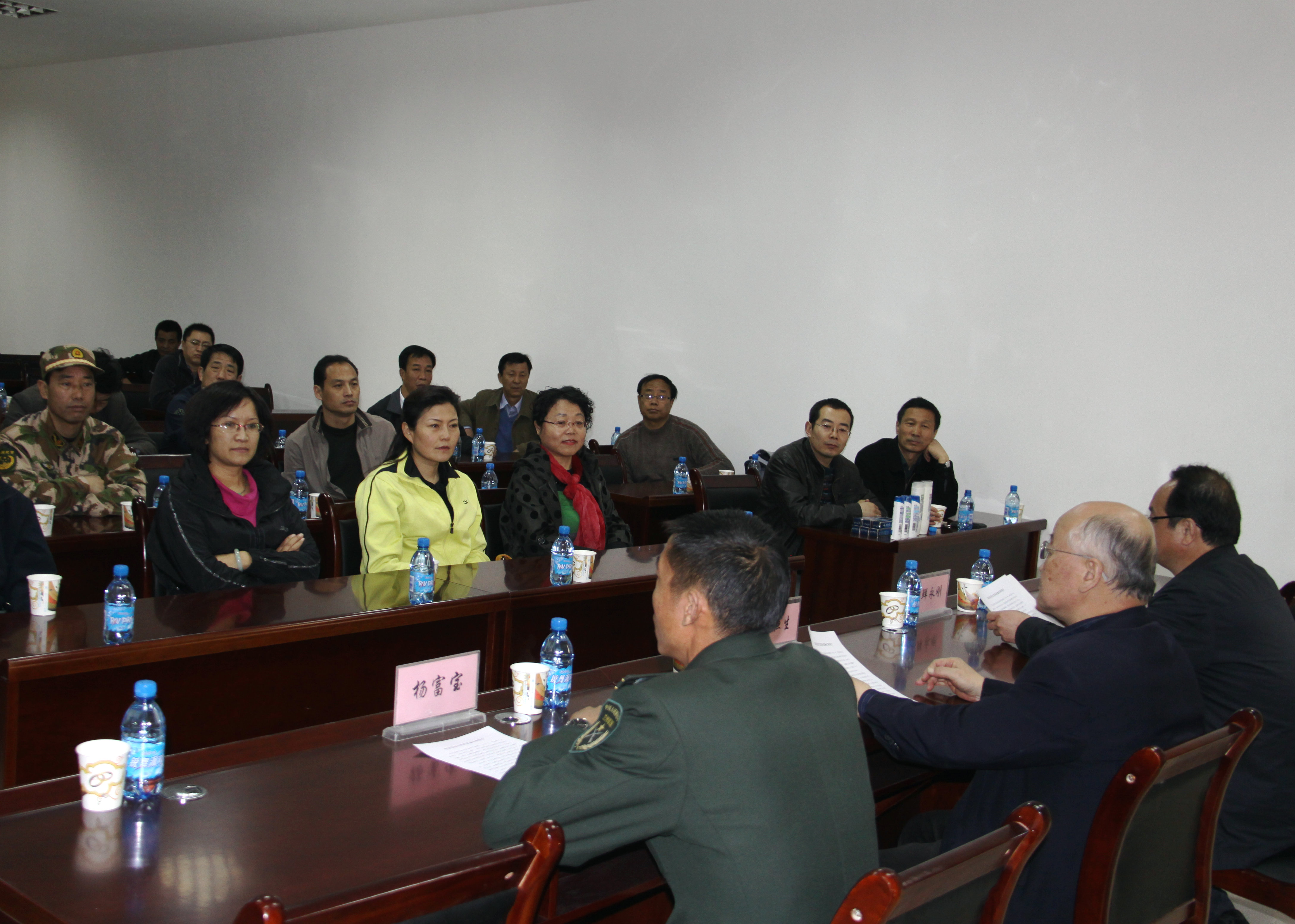 座谈会6.jpg