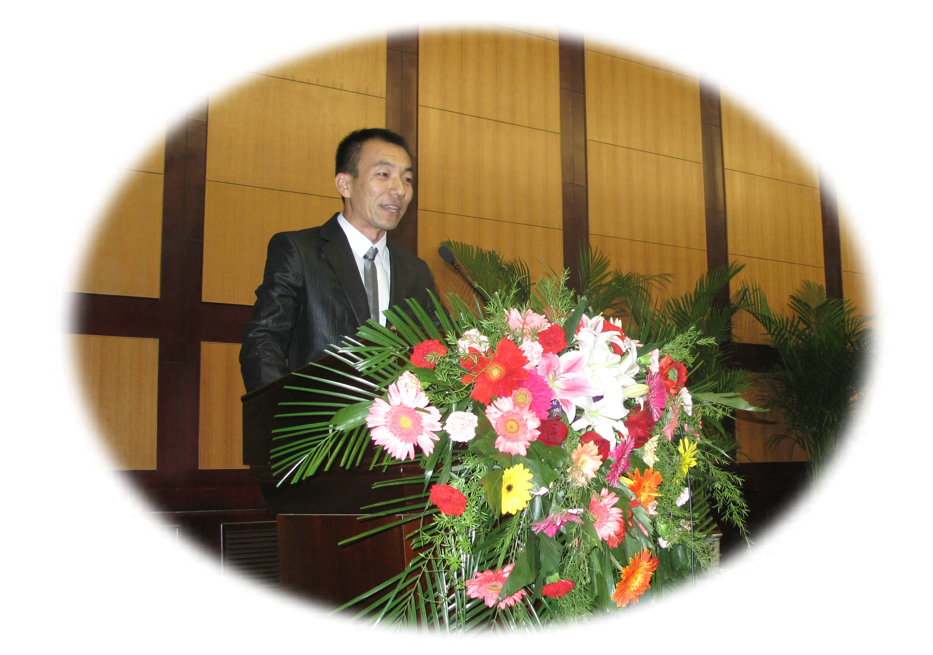 陈大志讲演(网用).jpg